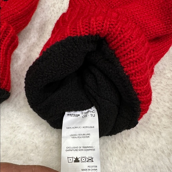 Nwt. Watson hockey mittens - Picture 5 of 5